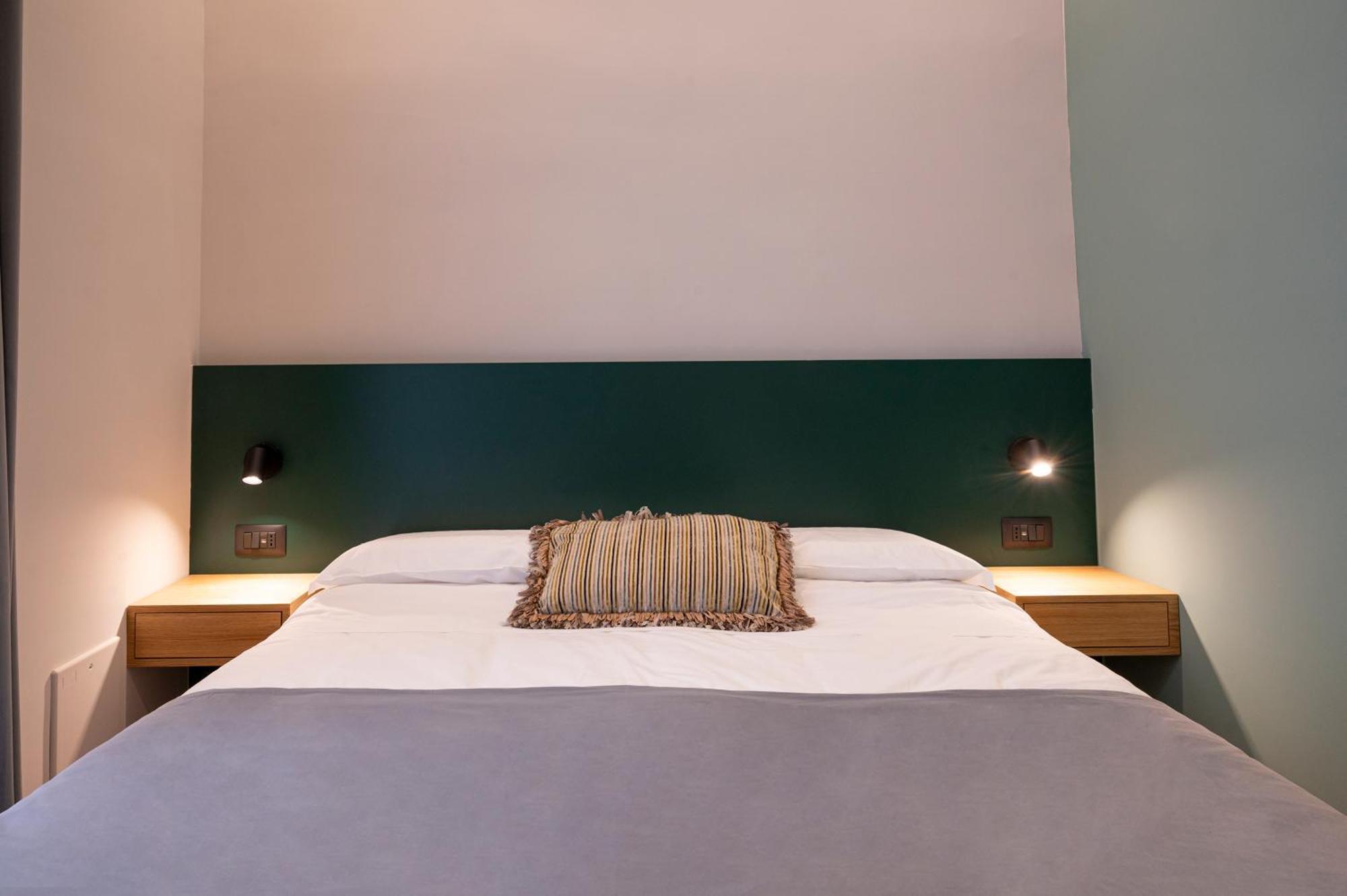 Dimora Angioina Hotel Napoli Ngoại thất bức ảnh