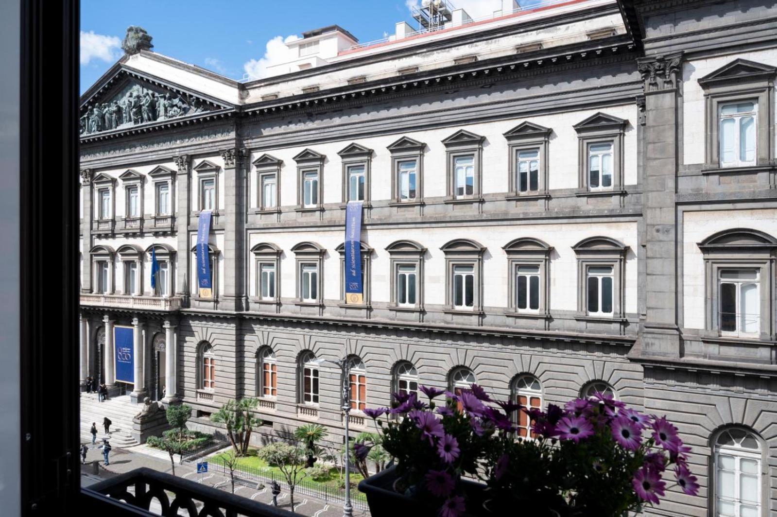 Dimora Angioina Hotel Napoli Ngoại thất bức ảnh